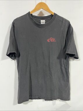 Vintage thunder mountain Black Short Sleeve Tee with Small Red Chest Graphic